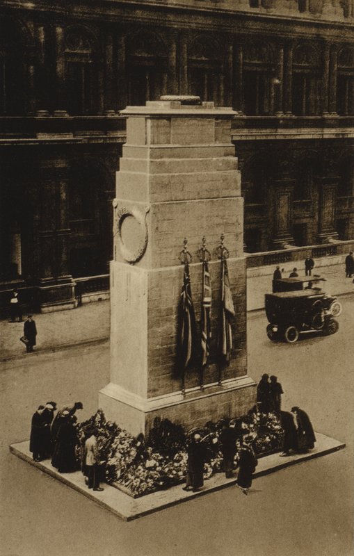 Cenotaph, Whitehall, Londýn (černobílá fotografie) od English Photographer