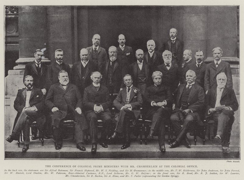Konference koloniálních ministerských předsedů s panem Chamberlainem na Colonial Office od English Photographer