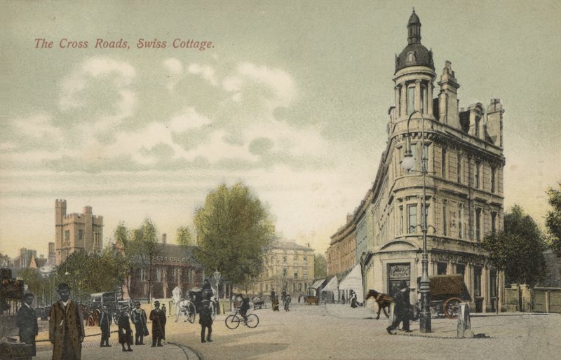 The Cross Roads, Swiss Cottage, Londýn (barevné foto) od English Photographer