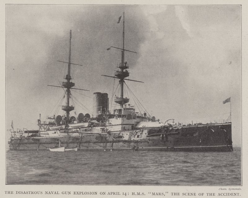 Katastrofální exploze námořních děl 14. dubna, HMS Mars, místo nehody od English Photographer