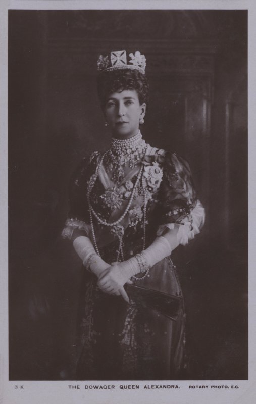 Královna vdova Alexandra (černobílá fotografie) od English Photographer