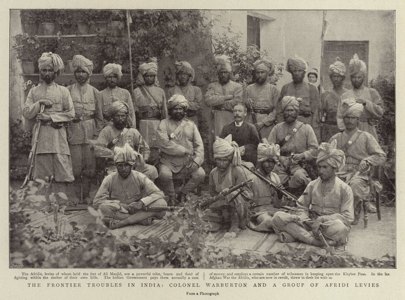 The Frontier Troubles in India, plukovník Warburton a skupina Afridi Levies od English Photographer