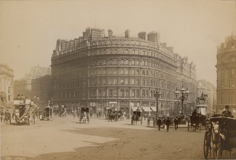 Grand Hotel na Trafalgarském náměstí od English Photographer