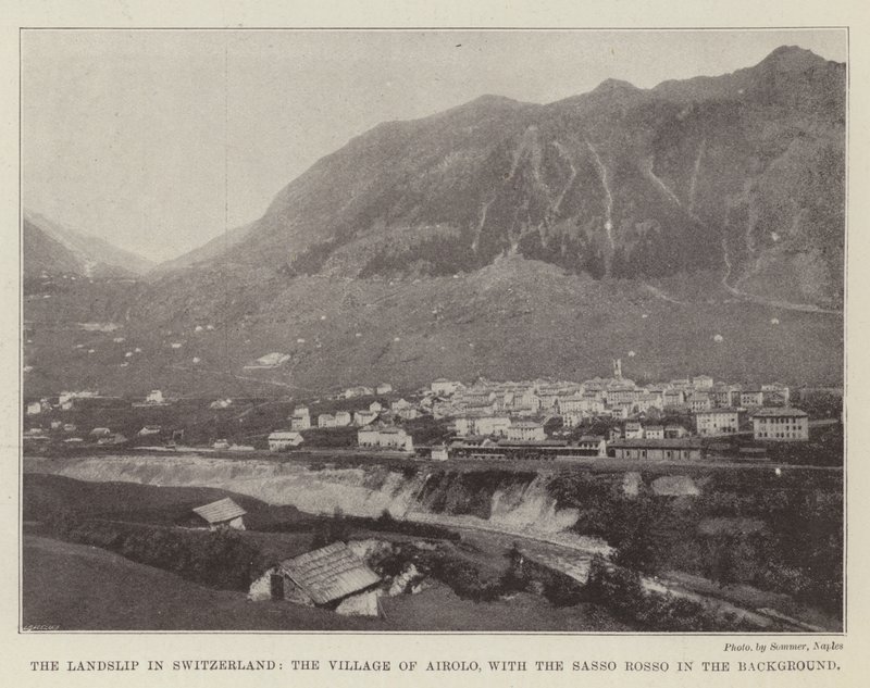 Sesuv půdy ve Švýcarsku, vesnice Airolo, s Sasso Rosso v pozadí od English Photographer