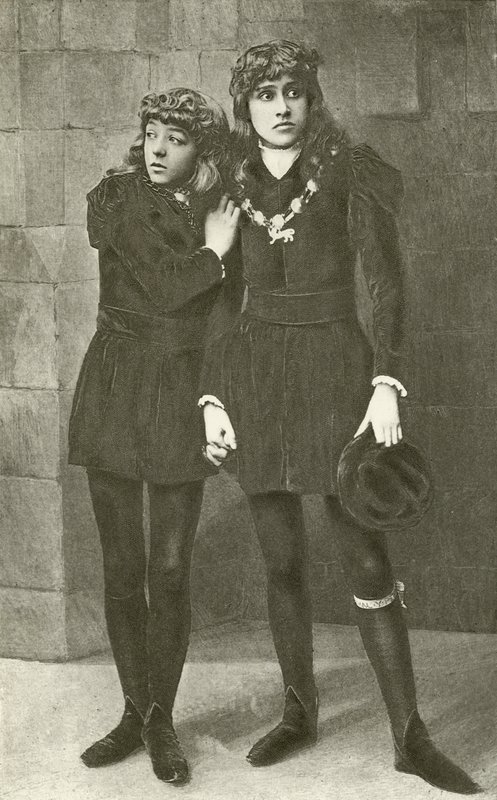 Slečny Isa Bowman a Bessie Hatton jako mladí princové v Richard III (hlubotisk) od English Photographer