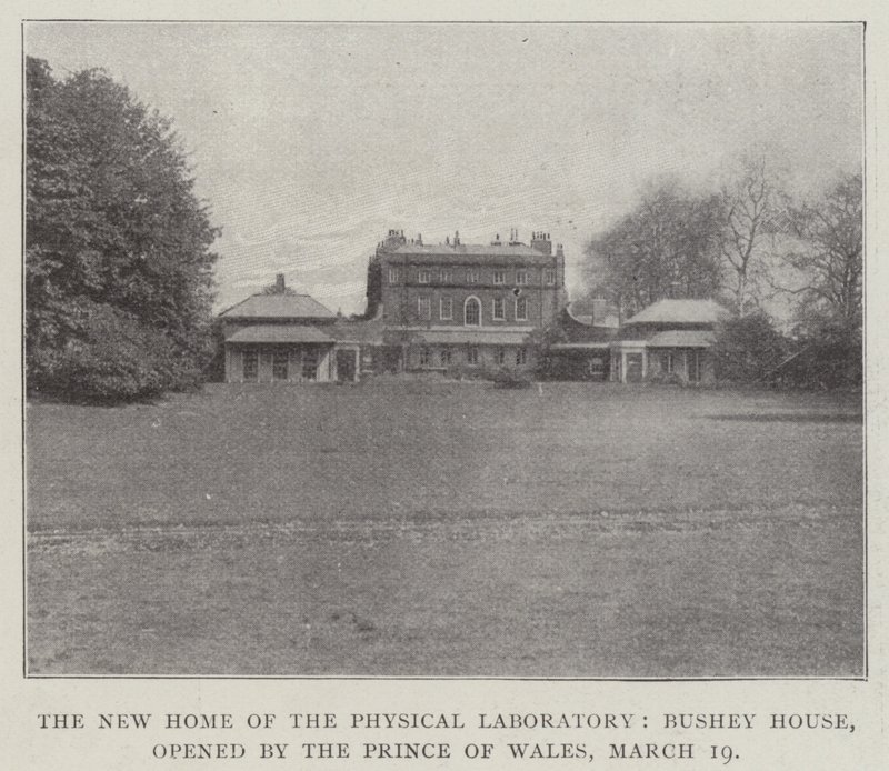 Nový domov fyzikální laboratoře, Bushey House, otevřen princem z Walesu, 19. března od English Photographer