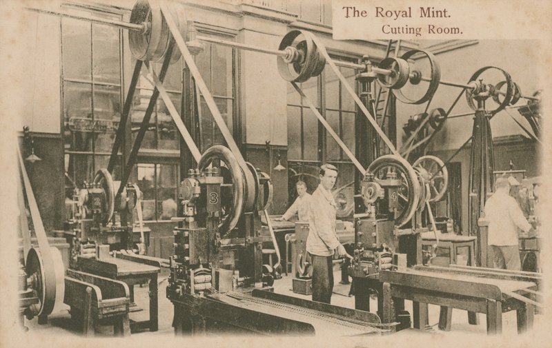 Stíhací místnost v Royal Mint v Londýně od English Photographer