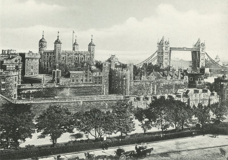 Tower of London a Tower Bridge od English Photographer