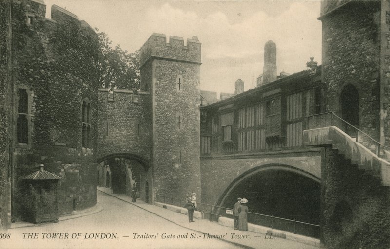 Brána zrádců a St Thomas Tower, The Tower of London od English Photographer