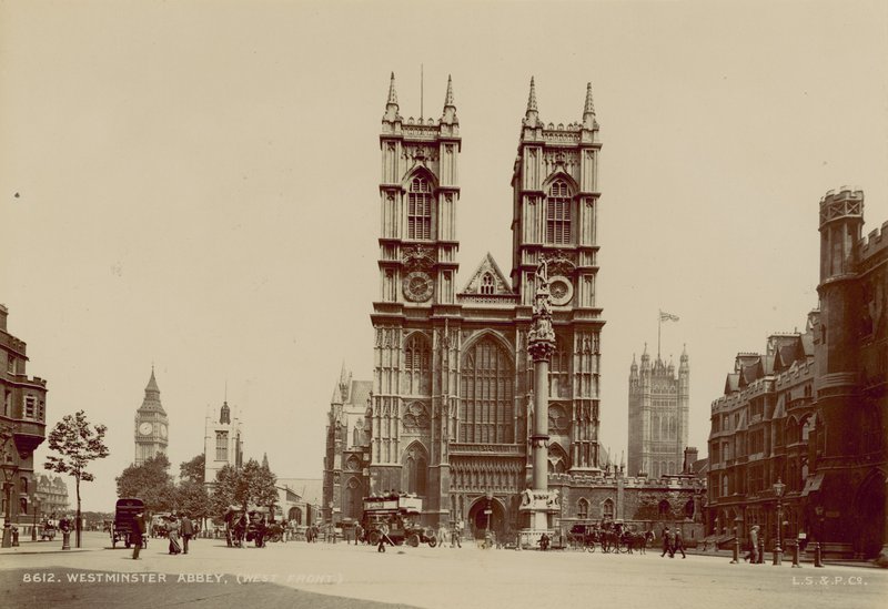 Západní fronta Westminsterského opatství od English Photographer