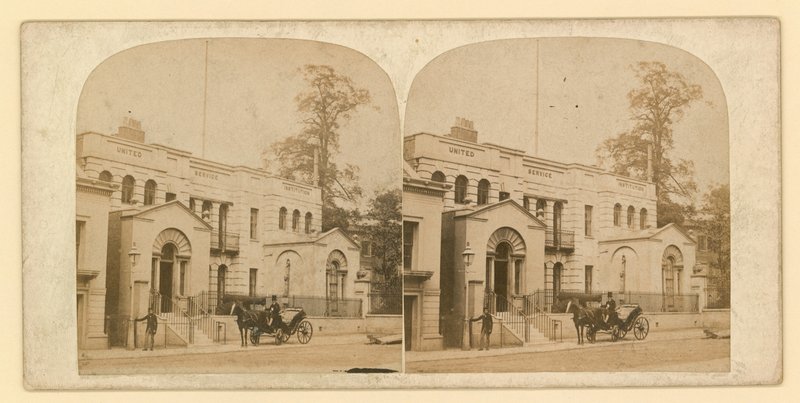 Whitehall Court nebo Yard, Vanbrugh House, zbořeno 1898 od English Photographer