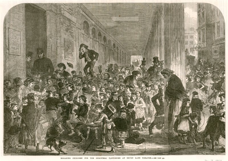 Zapojení dětí do vánoční pantomimy v divadle Drury Lane v Londýně od English School
