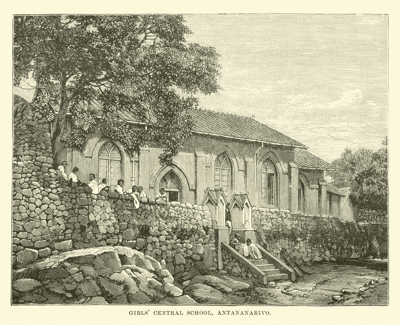 Dívčí střední škola, Antananarivo od English School