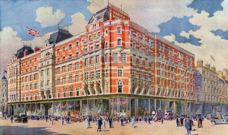 Harvey Nichols v Knightsbridge od English School