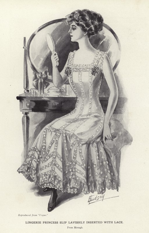 Spodní prádlo Princess bohatě zdobené krajkou od English School