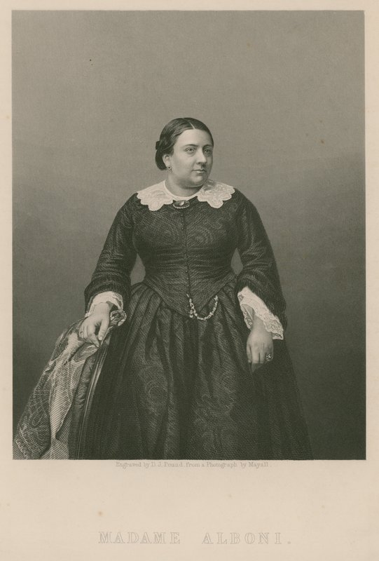 Madame Albani, soprán; fotografie od English School