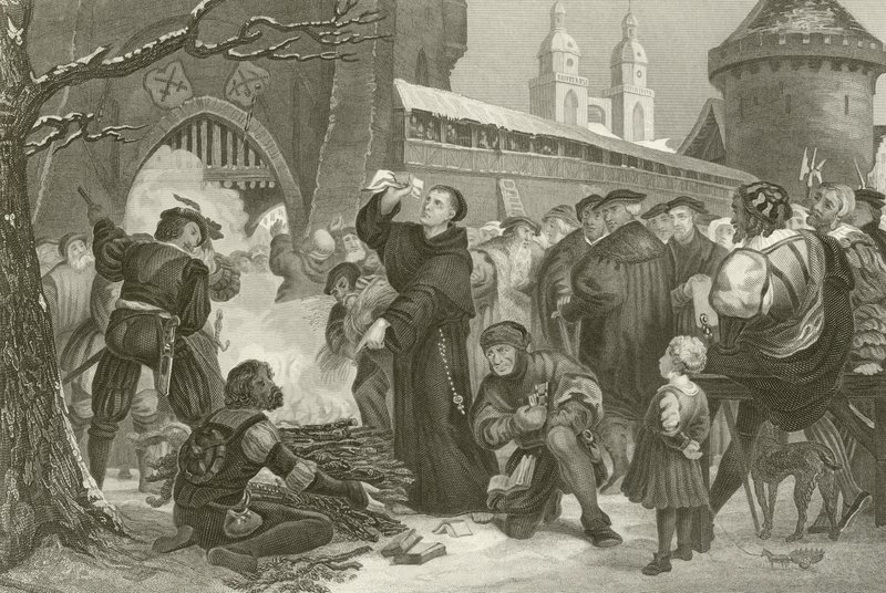 Martin Luther pálil papežskou bulu od English School