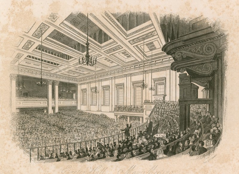 Květnové setkání v Exeter Hall, Strand, Londýn od English School