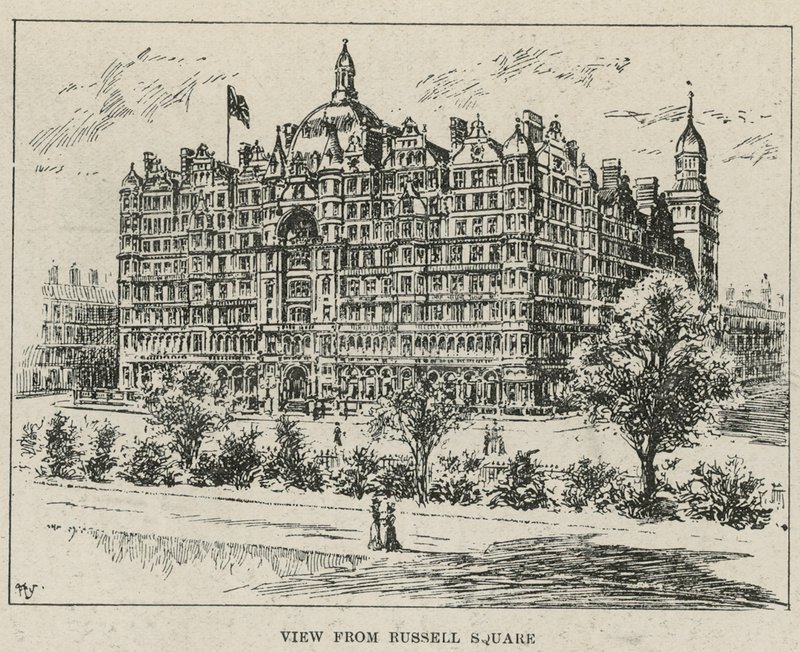 Russell Hotel, pohled z Russell Square od English School