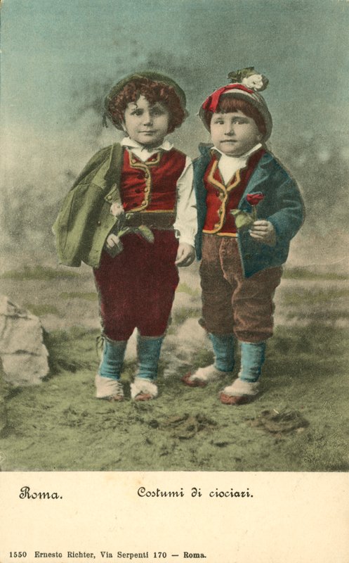 Kostýmy Ciociazi (barevné foto) od Ernest Richter
