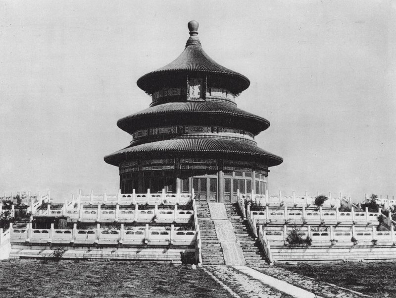 Peking, Tien tan, Chihli, Chrám nebes, Síň výročních modliteb (čb fotografie) od Ernst Boerschmann