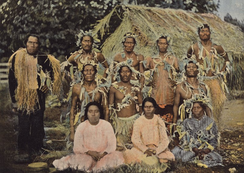 DArorai Tathiti Group od European Photographer