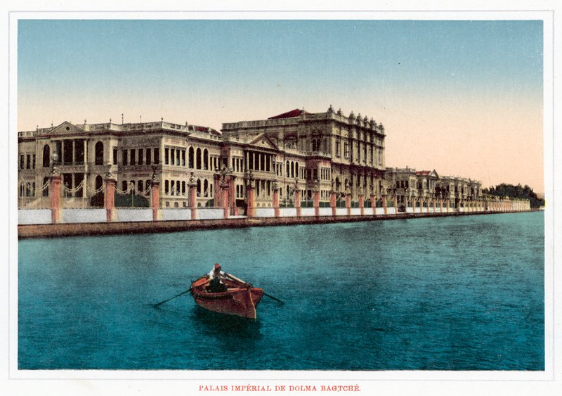 Palais Imperial De Dolma Bagche (barevná fotografie) od European Photographer