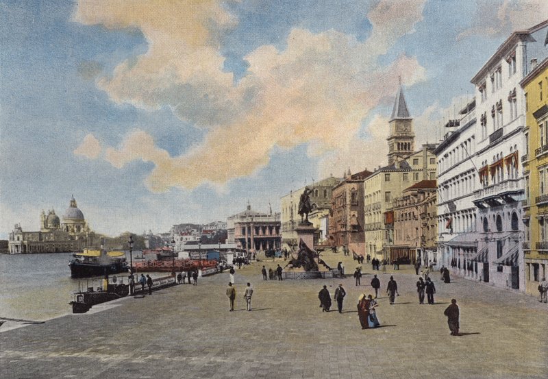 Benátky, Quai Des Esclavons, Socha Viktora Emmanuela od European Photographer