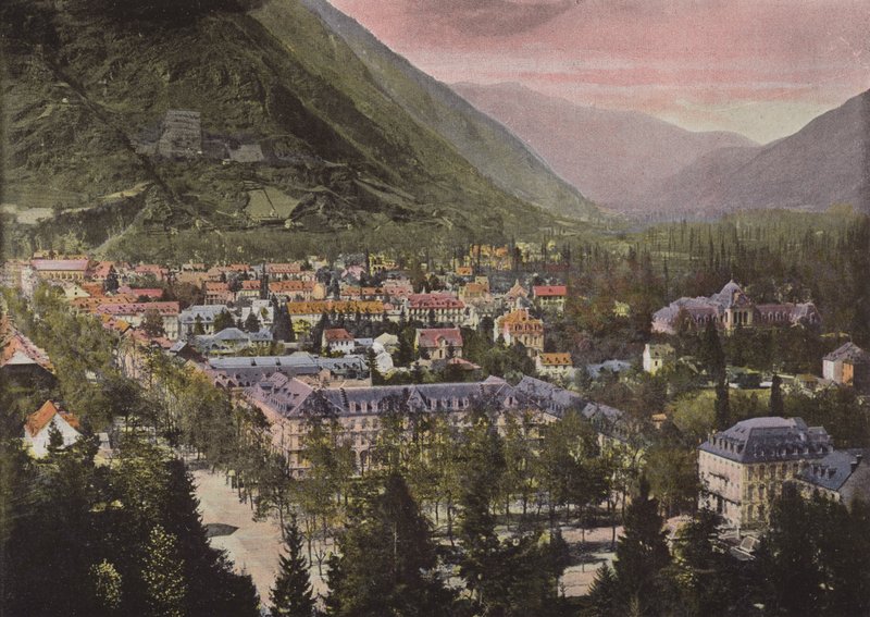 Bagneres-De-Luchon, Celkový pohled od European Photographer