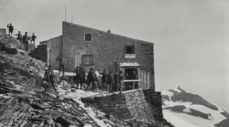 Arcivévoda Johann-Hutte proti Wiesbachhornu (černobílé foto) od European Photographer