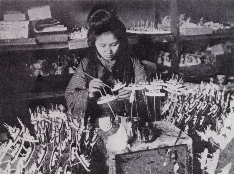 Japonská výroba hraček (černobílá fotografie) od European Photographer