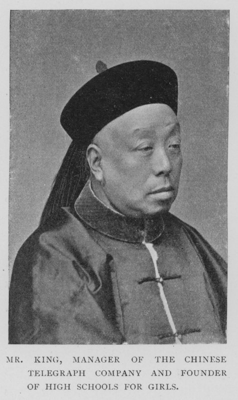 Pan King, manažer společnosti Chinese Telegraph Company a zakladatel středních škol pro dívky (černobílá fotografie) od European Photographer