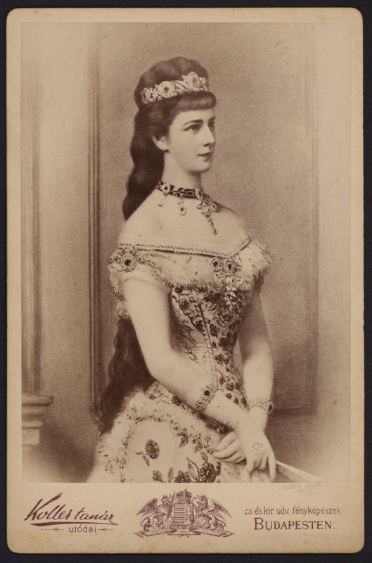 Portrét, císařovna Alžběta Rakouská, známá jako Sisi (čb fotografie) od European Photographer