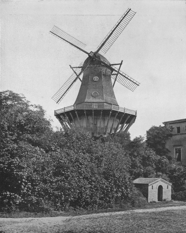 Slavný větrný mlýn v Postupimi (černobílá fotografie) od European Photographer