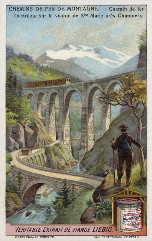 Elektrická železnice na Viaduc Ste Marie, poblíž Chamonix, Francie od European School