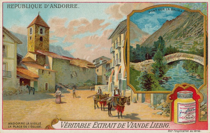 Old Church Square a most přes Rio Valira od European School