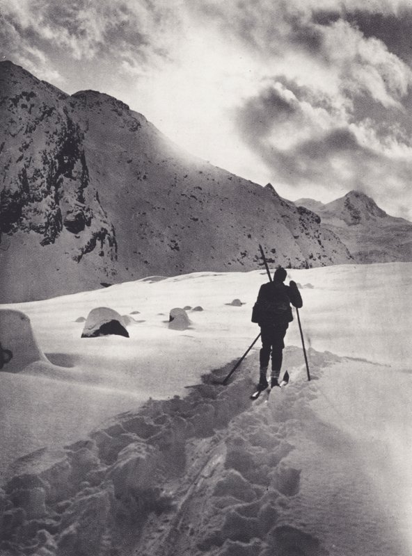 Východní Alpy: Odpoledne na ledovci Roseg (č/b foto) od Francis Sydney Smythe