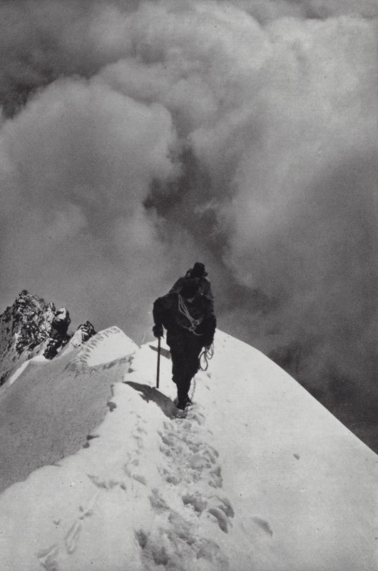Alpy: Překročení Breithornu (černobílá fotografie) od Francis Sydney Smythe