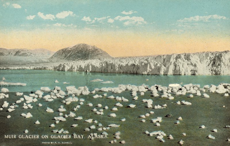 Muir Glacier, Glacier Bay, Aljaška, USA (barevné foto) od Frank H. Nowell