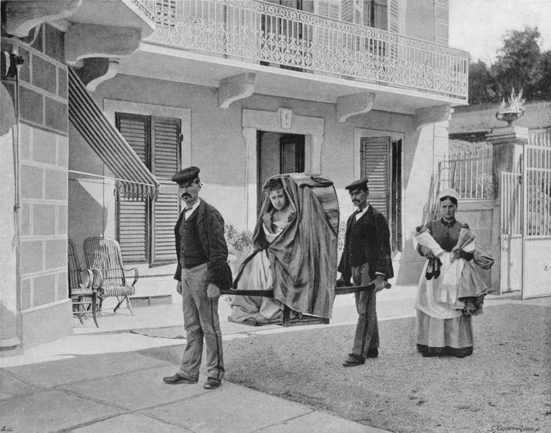 Aix-les-Bains – Odchod do sprchy (černobílá fotografie) od French Photographer