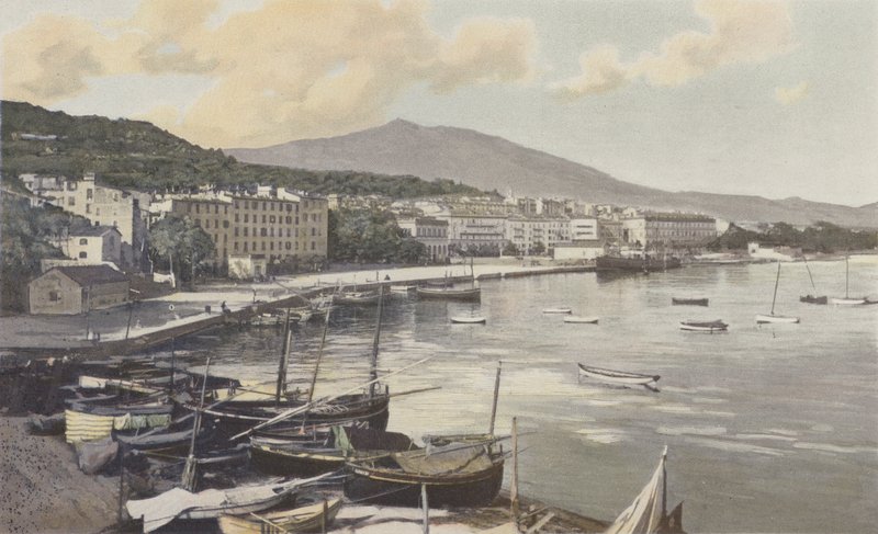Ajaccio, přístav a město od French Photographer