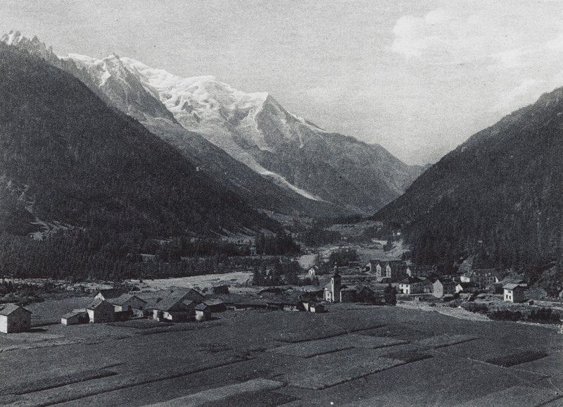 Argentieres a Mont Blanc (čb fotografie) od French Photographer