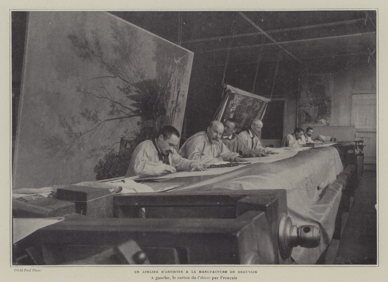 Umělecká dílna v Beauvais Tapestry Manufacture, Francie (č/b foto) od French Photographer