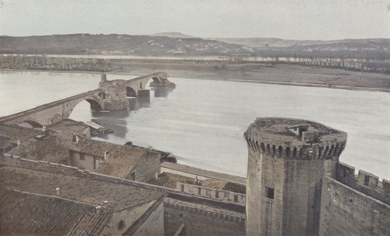 Avignon, opevnění a Pont Saint Benezet od French Photographer
