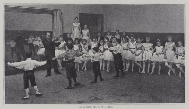 Chlapci v baletní třídě (černobílá fotografie) od French Photographer