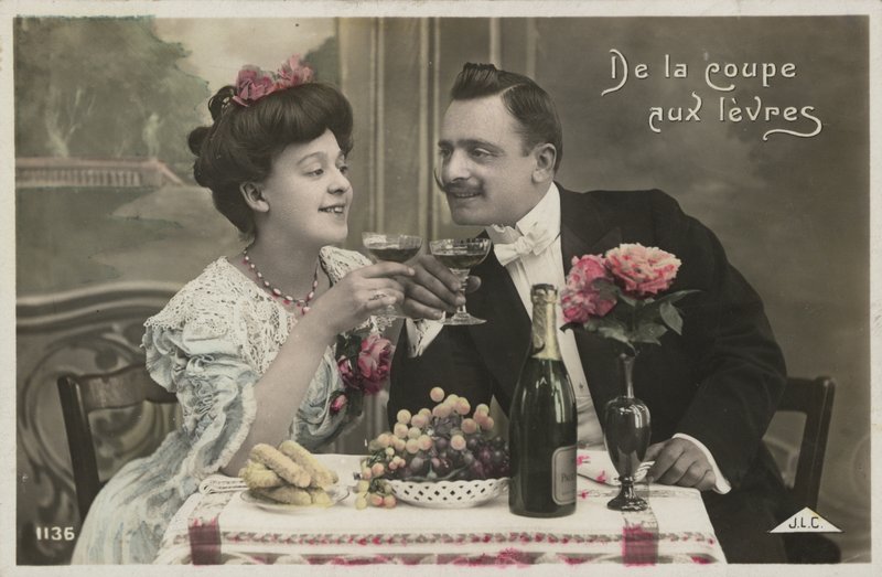 Pár pití šampaňského od French Photographer