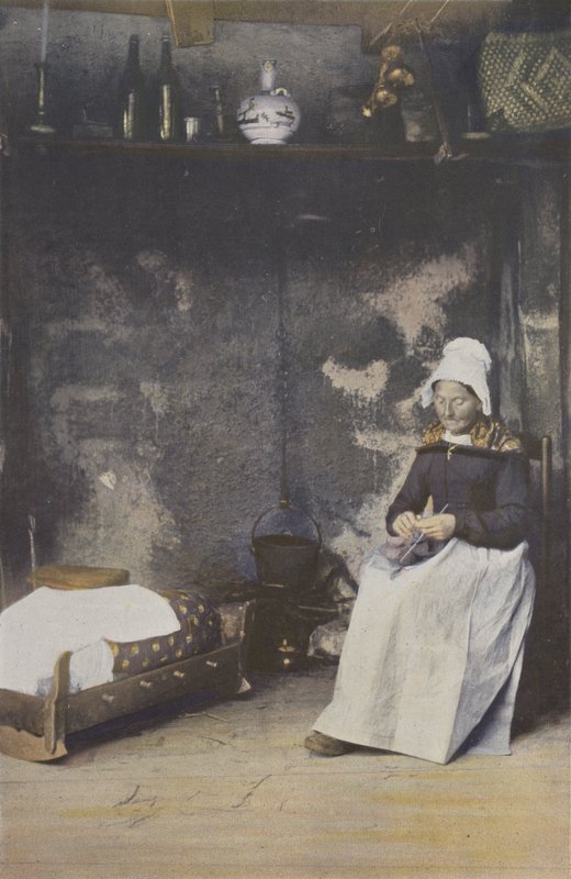 Interiér Auvergne, žena pletení od French Photographer
