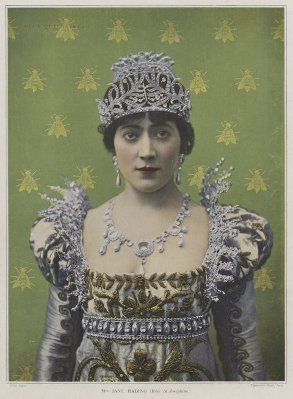 Jane Hading jako Josephine v Plus que Reine (barevné foto) od French Photographer