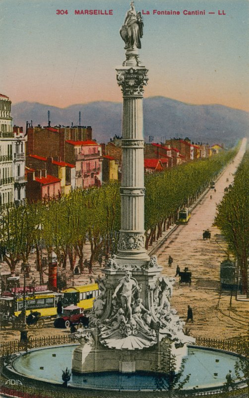La Fontaine Cantini v Marseille. Postavil jej sochař Andre Allar. Pohlednice odeslána v roce 1913. od French Photographer