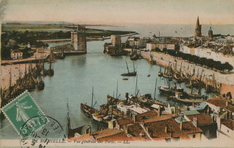 La Rochelle - výhled na přístav. Pohlednice odeslána v roce 1913. od French Photographer